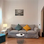 3bedroom Flat, 2 Bath In Plaza De La Feria شقة
