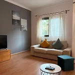 شقة 3bedroom Flat, 2 Bath In Plaza De La Feria