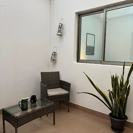 Апартаменты 3bedroom Flat, 2 Bath In Plaza De La Feria
