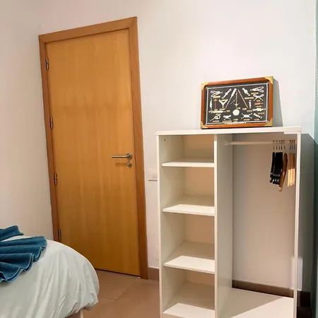 Апартаменты 3bedroom Flat, 2 Bath In Plaza De La Feria *