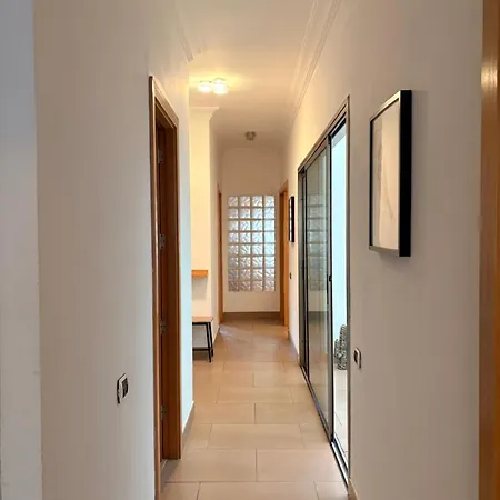 3bedroom Flat, 2 Bath In Plaza De La Feria Apartamento