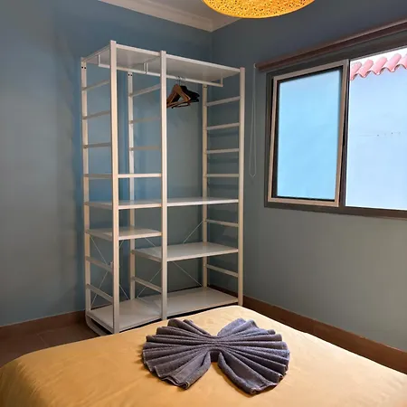 3bedroom Flat, 2 Bath In Plaza De La Feria Лас-Пальмас-де-Гран-Канария