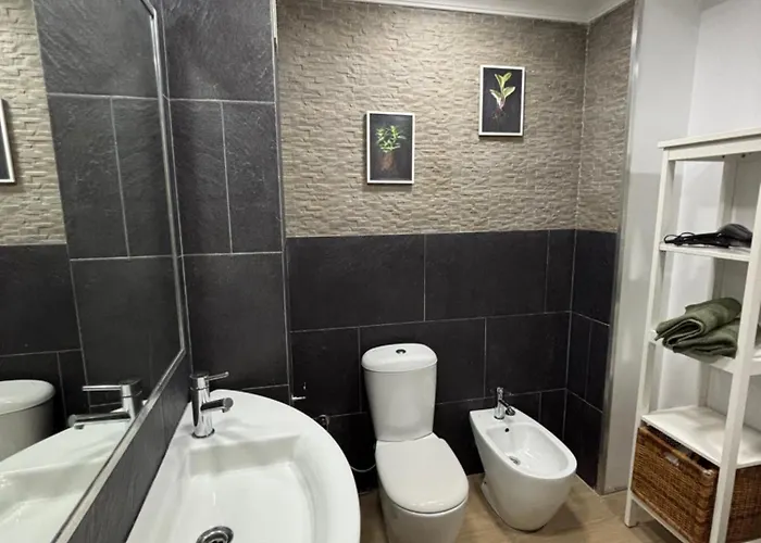 アパート 3bedroom Flat, 2 Bath In Plaza De La Feria