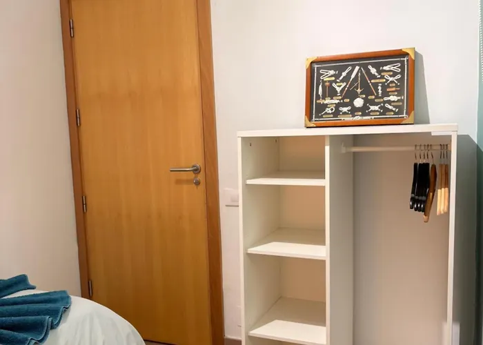 アパート 3bedroom Flat, 2 Bath In Plaza De La Feria *