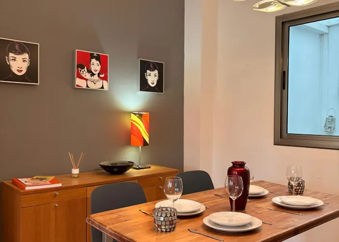 アパート 3bedroom Flat, 2 Bath In Plaza De La Feria